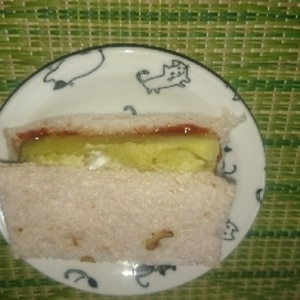 焼き芋サンドイッチ